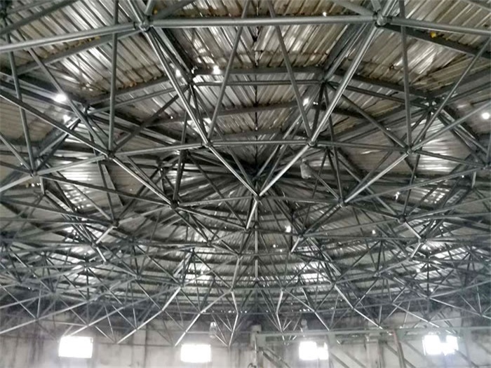 吉林洗煤厂蓄水池网架